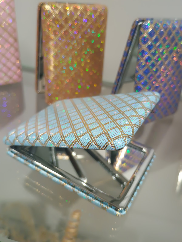 Jasná modrá/zlatá